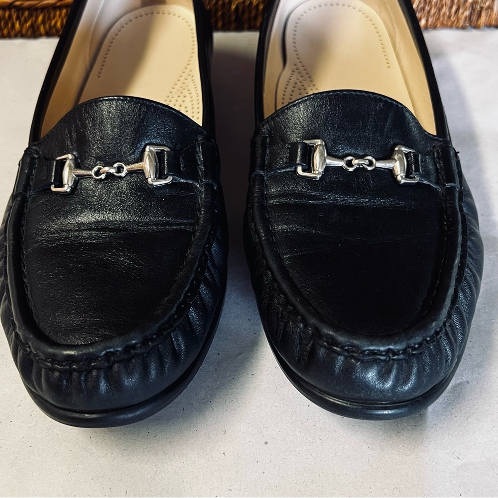SAS Shoes Black Metro Slip On Loafer Size 10.5W EUC - Picture 2 of 7